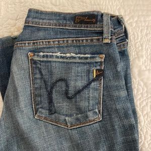 Citizens of humanity, wide leg jeans, lowest flare stretch says 26